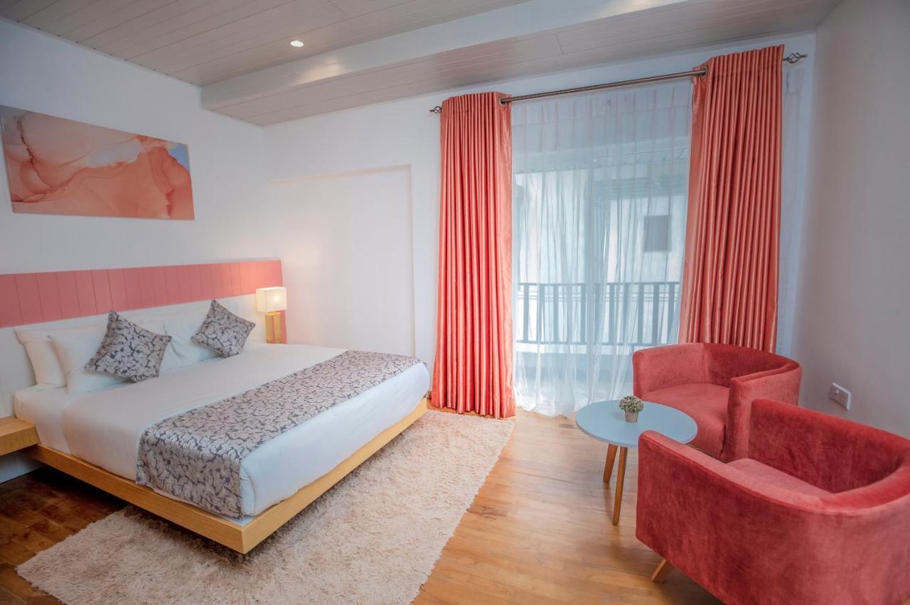 The Breeze Luxury Apartment Nuwara Eliya Exteriör bild
